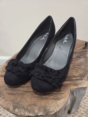 Black Suede Round-Toe Mini Heel with Bow